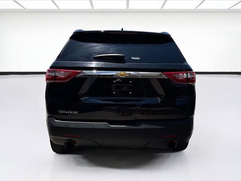 Used 2020 Chevrolet Traverse LS FWD image 5