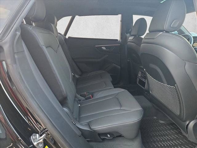 Used 2025 Audi Q8 Prestige AWD/4WD image 19