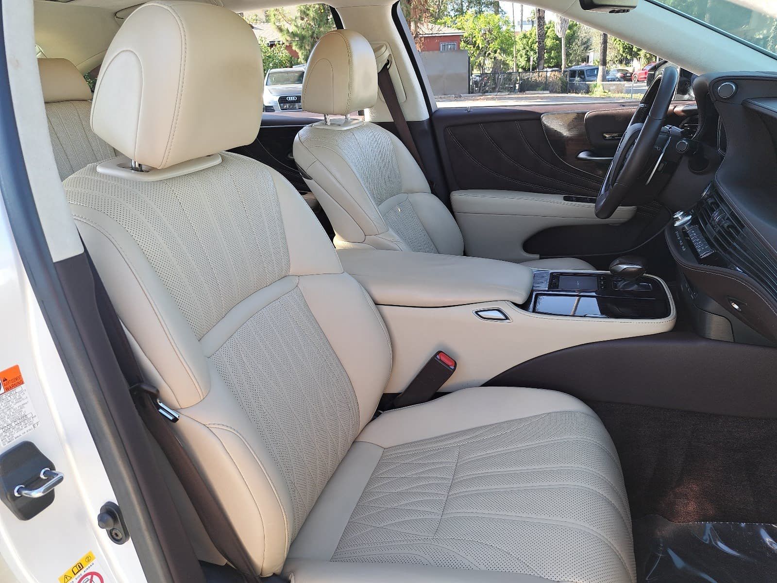 Used 2018 Lexus LS 500 w/ Luxury Package RWD image 10