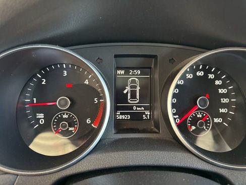 Used 2013 Volkswagen Golf TDI FWD image 10