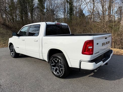 Used 2025 RAM 1500 Laramie image 9