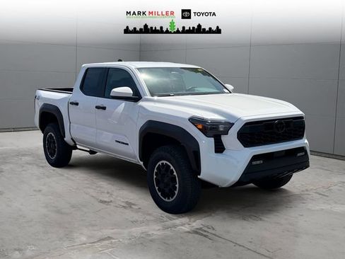 New 2026 Toyota Tacoma TRD Off-Road AWD/4WD image 7