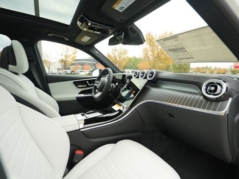 New 2026 Mercedes-Benz GLC 300 4MATIC image 36
