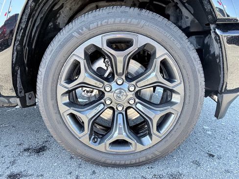 Used 2022 RAM 1500 Limited image 35