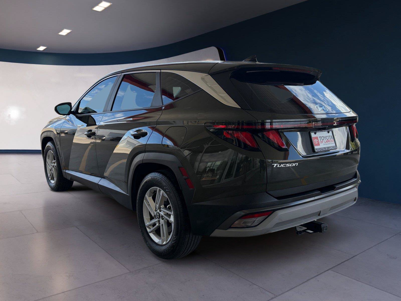 Used 2025 Hyundai Tucson SE FWD image 3
