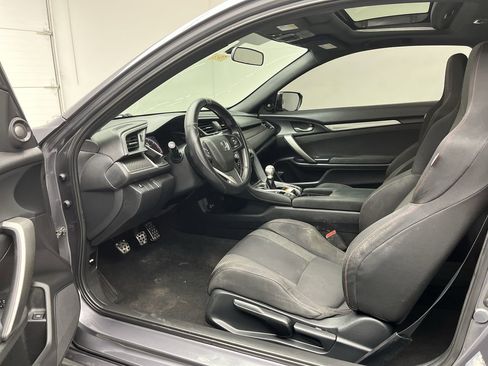 Used 2018 Honda Civic Si image 3