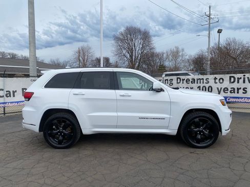 Used 2016 Jeep Grand Cherokee Overland w/ Advanced Technology Group image 2