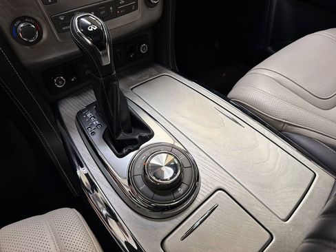 Used 2019 INFINITI QX80 Limited w/ All-Season Package AWD/4WD image 23