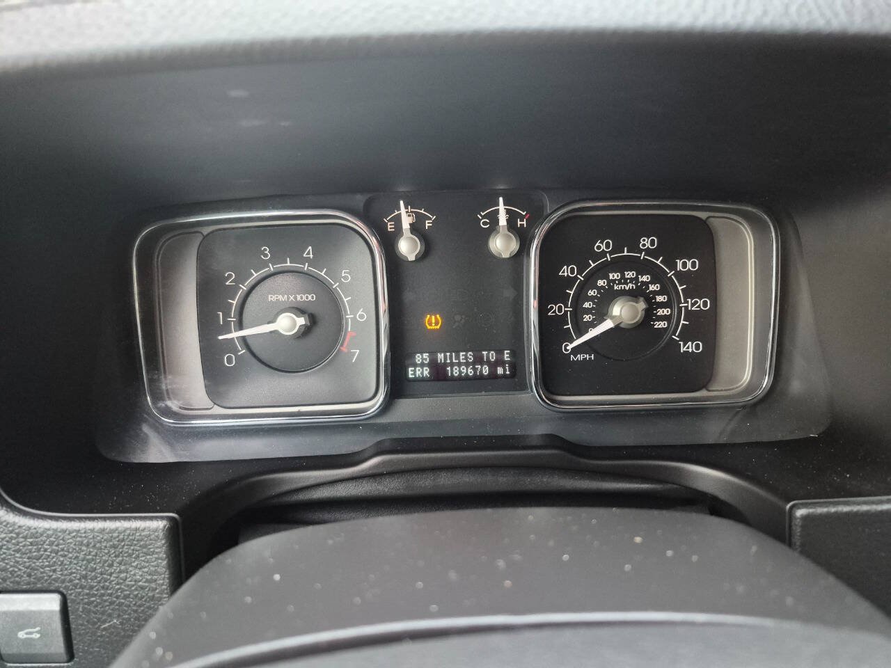 Used 2010 Lincoln MKX AWD image 23