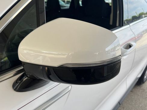 Used 2022 Kia Sorento LX FWD image 30