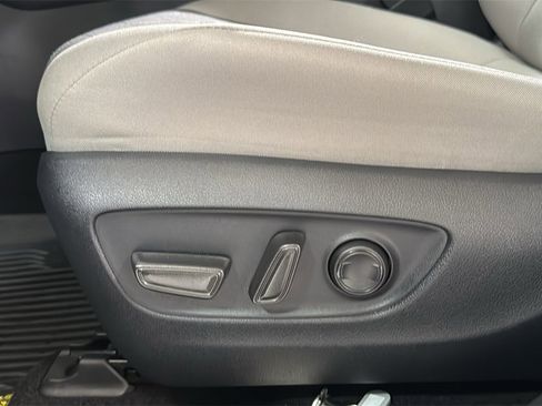 Certified 2025 Toyota RAV4 XLE w/ Convenience Package image 14