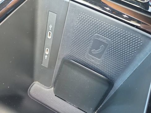Certified 2024 Volkswagen ID.4 S RWD image 28