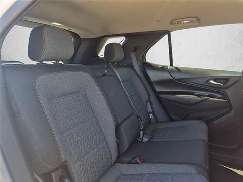 Used 2024 Chevrolet Equinox LT AWD/4WD image 26