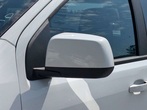 Used 2022 Chevrolet Colorado LT w/ Fleet Safety Package RWD image 28