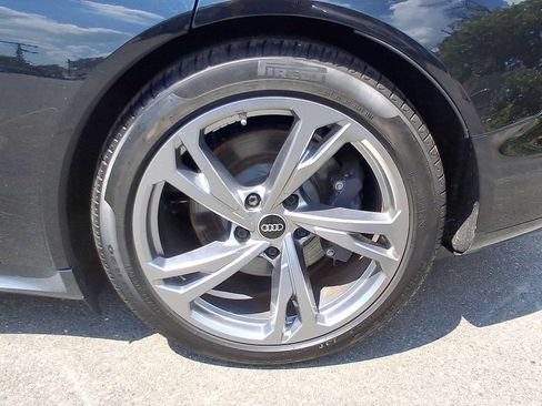 Used 2022 Audi e-tron GT Premium Plus AWD/4WD image 33