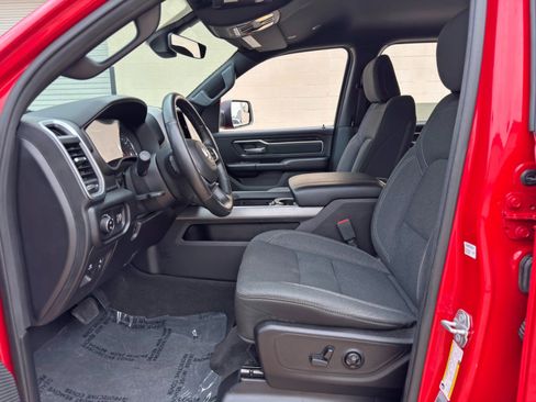 Used 2020 RAM 1500 Big Horn AWD/4WD image 15