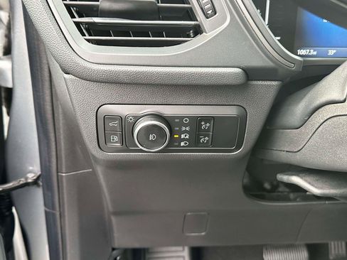 Used 2023 Ford Escape SE image 20