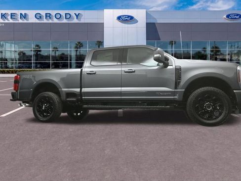 New 2026 Ford F250 Lariat w/ Black Appearance Package AWD/4WD image 1