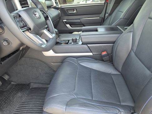 Certified 2025 Toyota Tundra Platinum AWD/4WD image 9