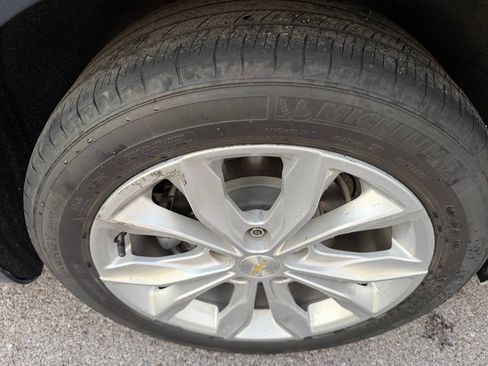 Used 2019 Chevrolet Malibu LT FWD image 26
