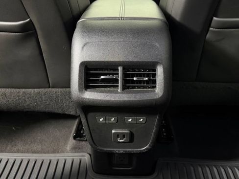 Used 2019 Chevrolet Equinox Premier AWD/4WD image 30