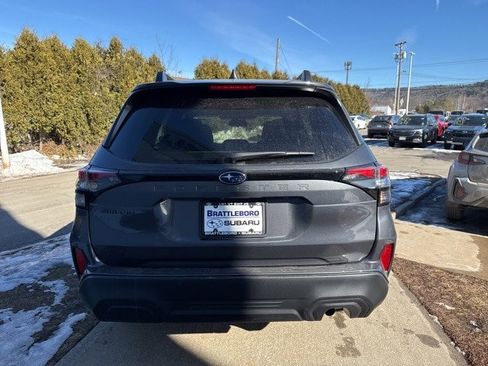 New 2026 Subaru Forester Premium image 5