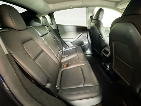 Used 2024 Tesla Model Y Long Range image 28