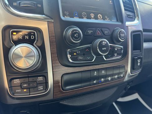 Used 2016 RAM 1500 Laramie AWD/4WD image 24