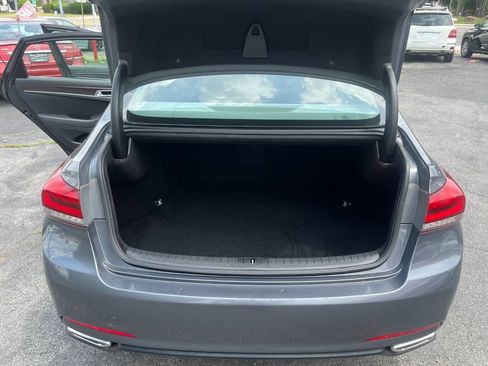 Used 2016 Hyundai Genesis 3.8 AWD/4WD image 11