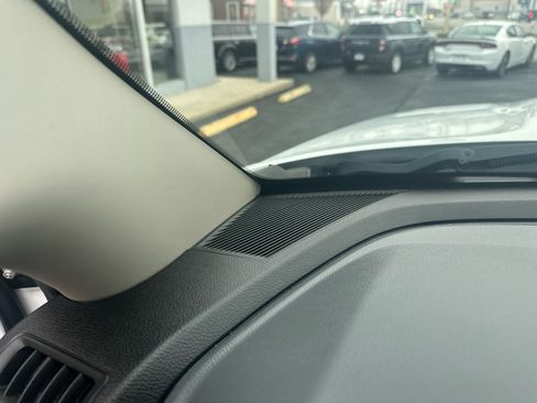 Used 2018 RAM 2500 Tradesman w/ Chrome Appearance Group image 44