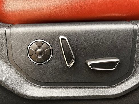 Used 2020 Ford F150 Platinum w/ Equipment Group 701A Luxury image 31