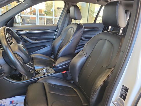 Used 2018 BMW X1 xDrive28i w/ Convenience Package image 14