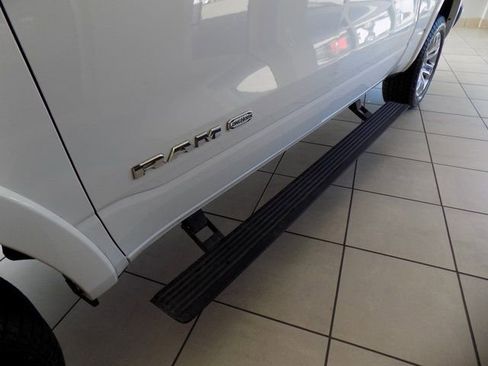 Certified 2020 RAM 1500 Limited image 34