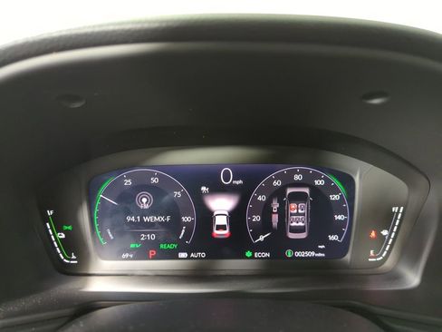 Certified 2025 Honda Accord Sport image 13