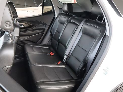 Used 2024 GMC Terrain SLT FWD image 37