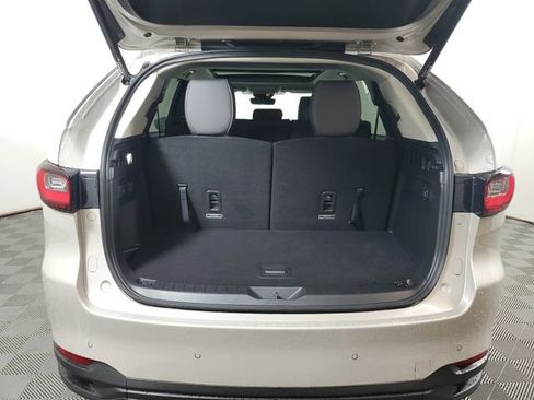 Used 2025 MAZDA CX-90 Plug-In Hybrid w/Premium Sport AWD/4WD image 9