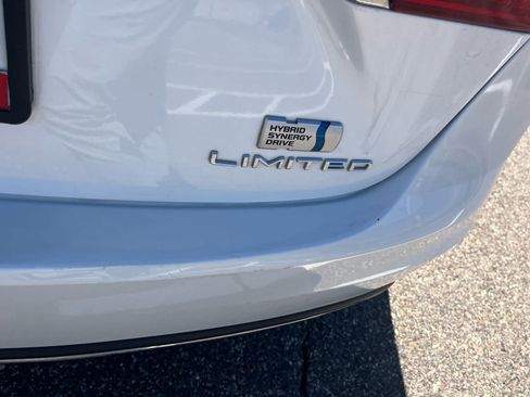 Used 2016 Toyota Avalon Limited w/ Toyota Safety Sense Package FWD image 5