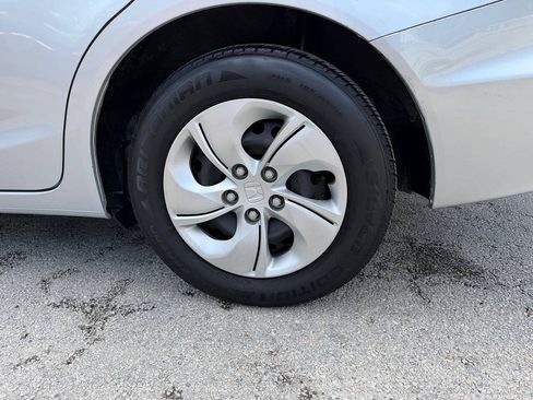 Used 2015 Honda Civic LX image 33