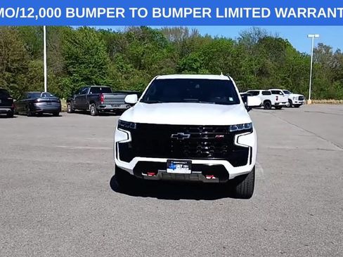 Certified 2024 Chevrolet Suburban Z71 w/ Luxury Package AWD/4WD image 3