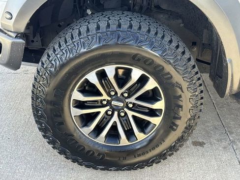 Used 2020 Ford F150 Raptor image 31