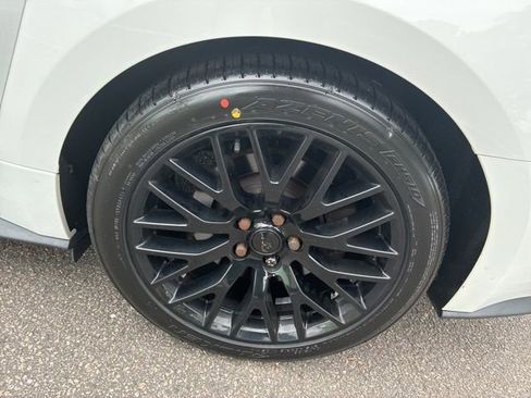 Used 2018 Ford Mustang GT w/ GT Performance Package RWD image 13