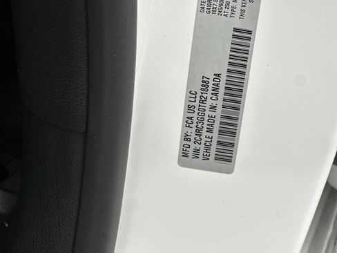 New 2026 Chrysler Pacifica Limited image 28