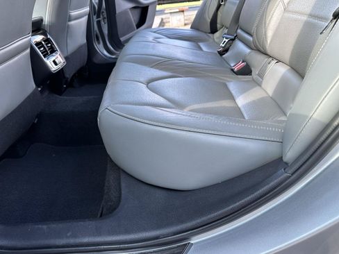 Used 2019 Toyota Avalon Limited w/ Advanced Safety Package FWD image 29