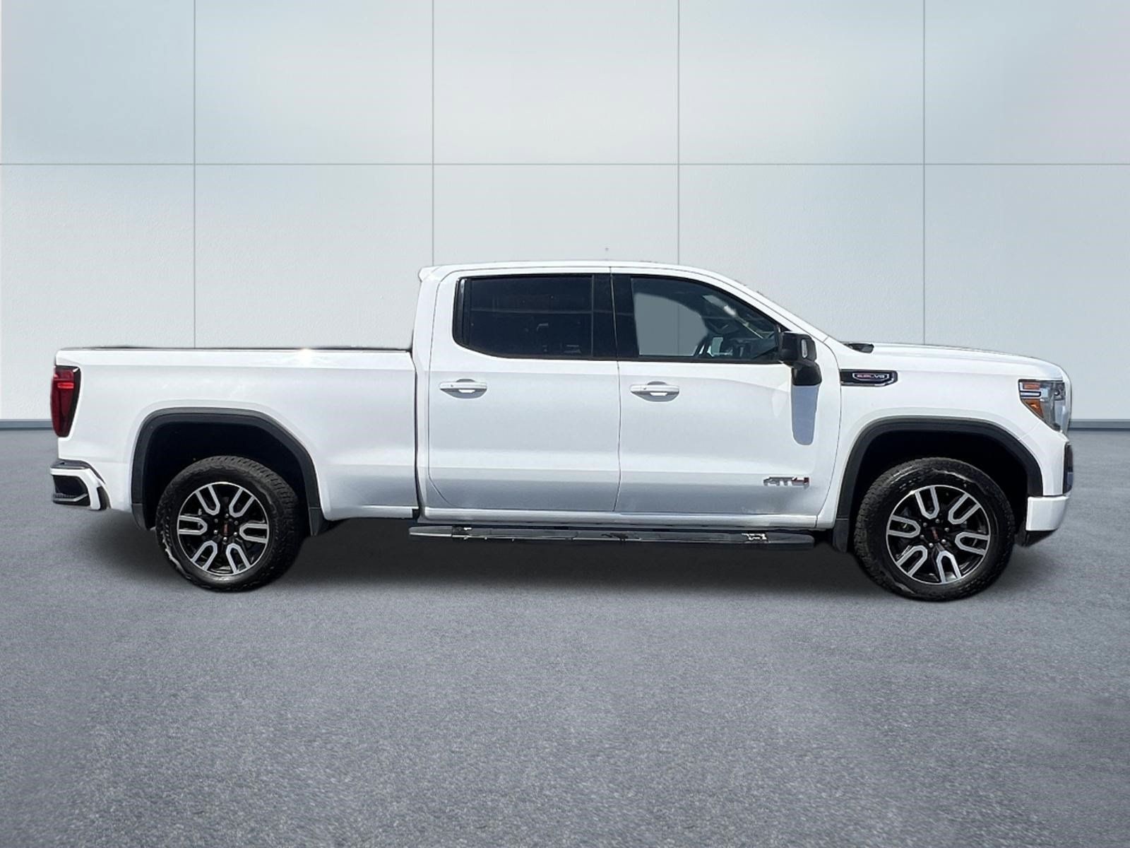Used 2019 GMC Sierra 1500 AT4 w/ AT4 Premium Package AWD/4WD image 7