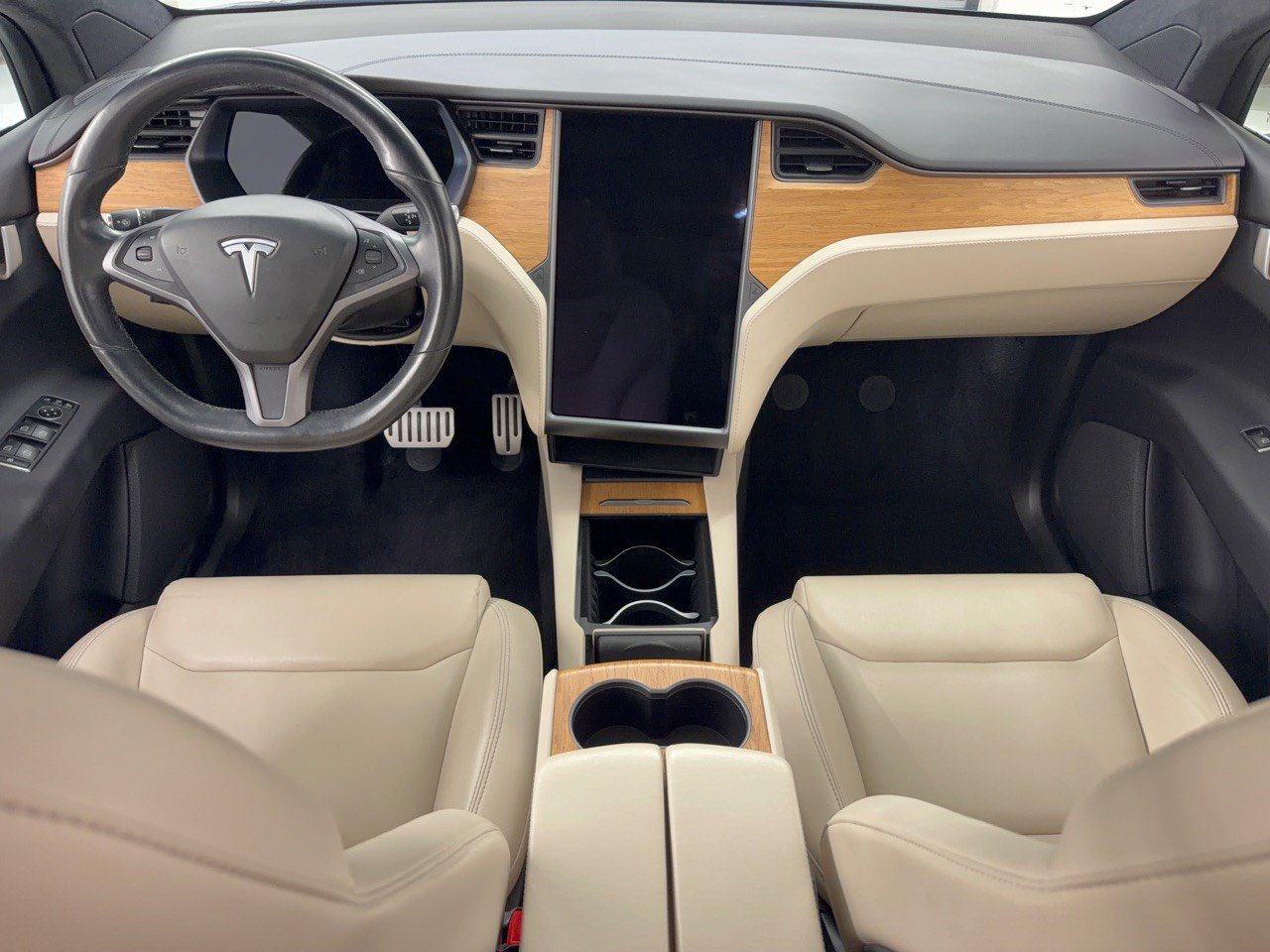 Used 2020 Tesla Model X Performance AWD/4WD image 17