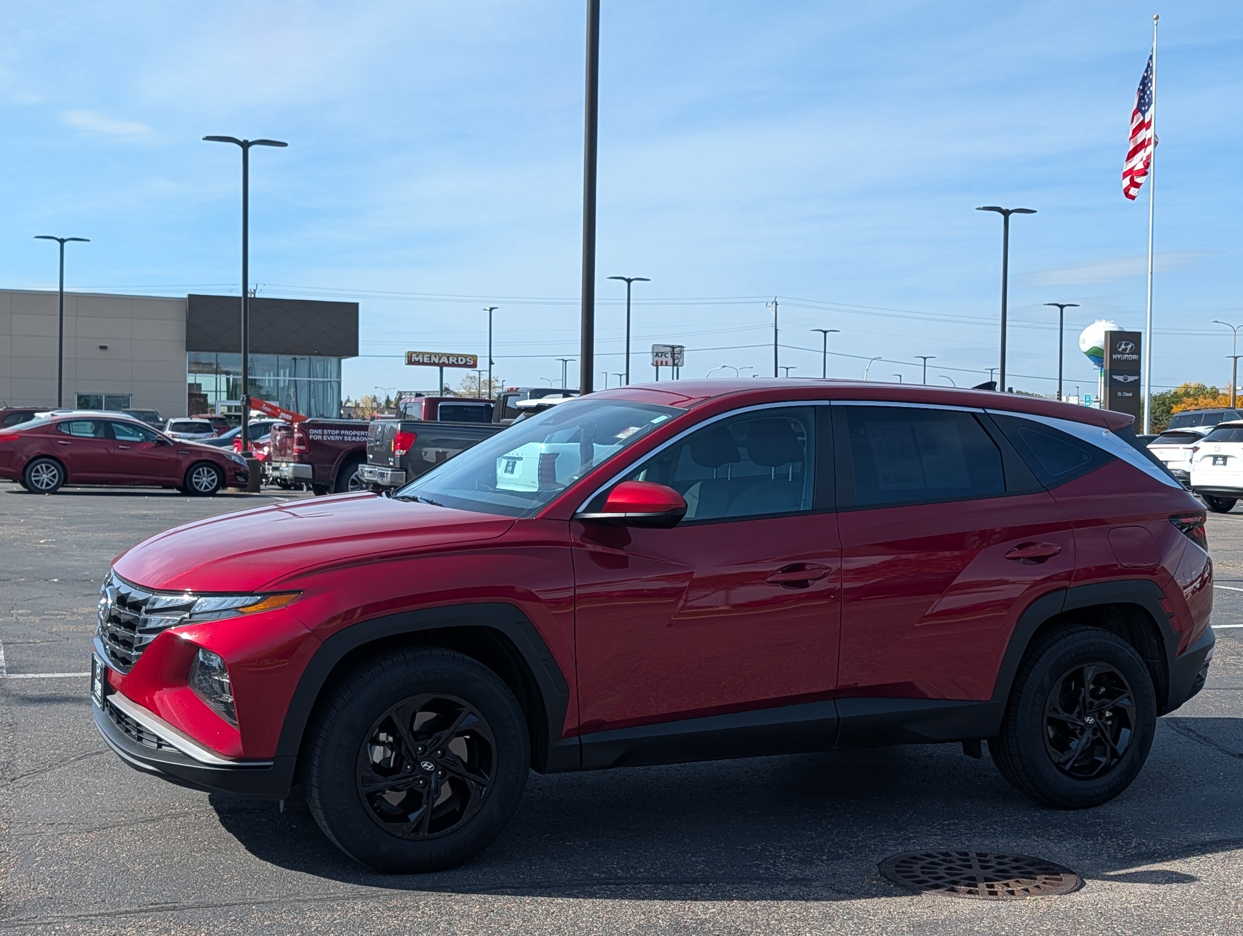 Used 2024 Hyundai Tucson SE AWD/4WD image 1