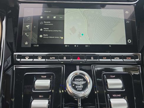 Used 2024 Aston Martin DB12 Coupe image 11