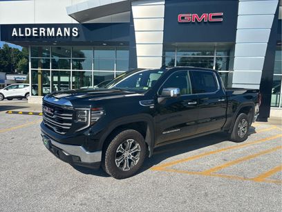 Certified 2022 GMC Sierra 1500 SLT w/ SLT Convenience Package