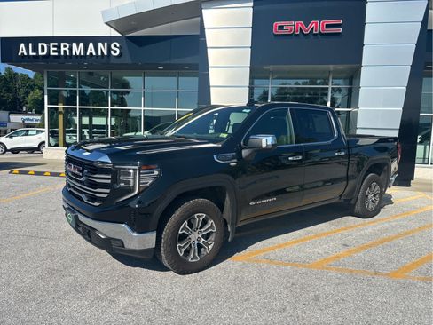Certified 2022 GMC Sierra 1500 SLT w/ SLT Convenience Package AWD/4WD image 1