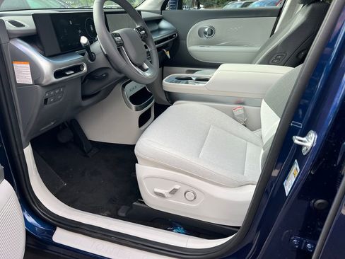 New 2026 Hyundai Ioniq 9 SE image 30